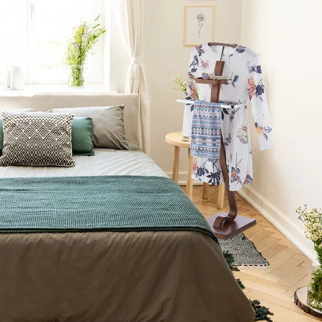 Relaxdays Valet De Chambre, Chevalet Noyer, Portant Vêtements, Valet De Nuit, Porte-vêtements 112 X 46,5 X 33 Cm, Brun – Image 5